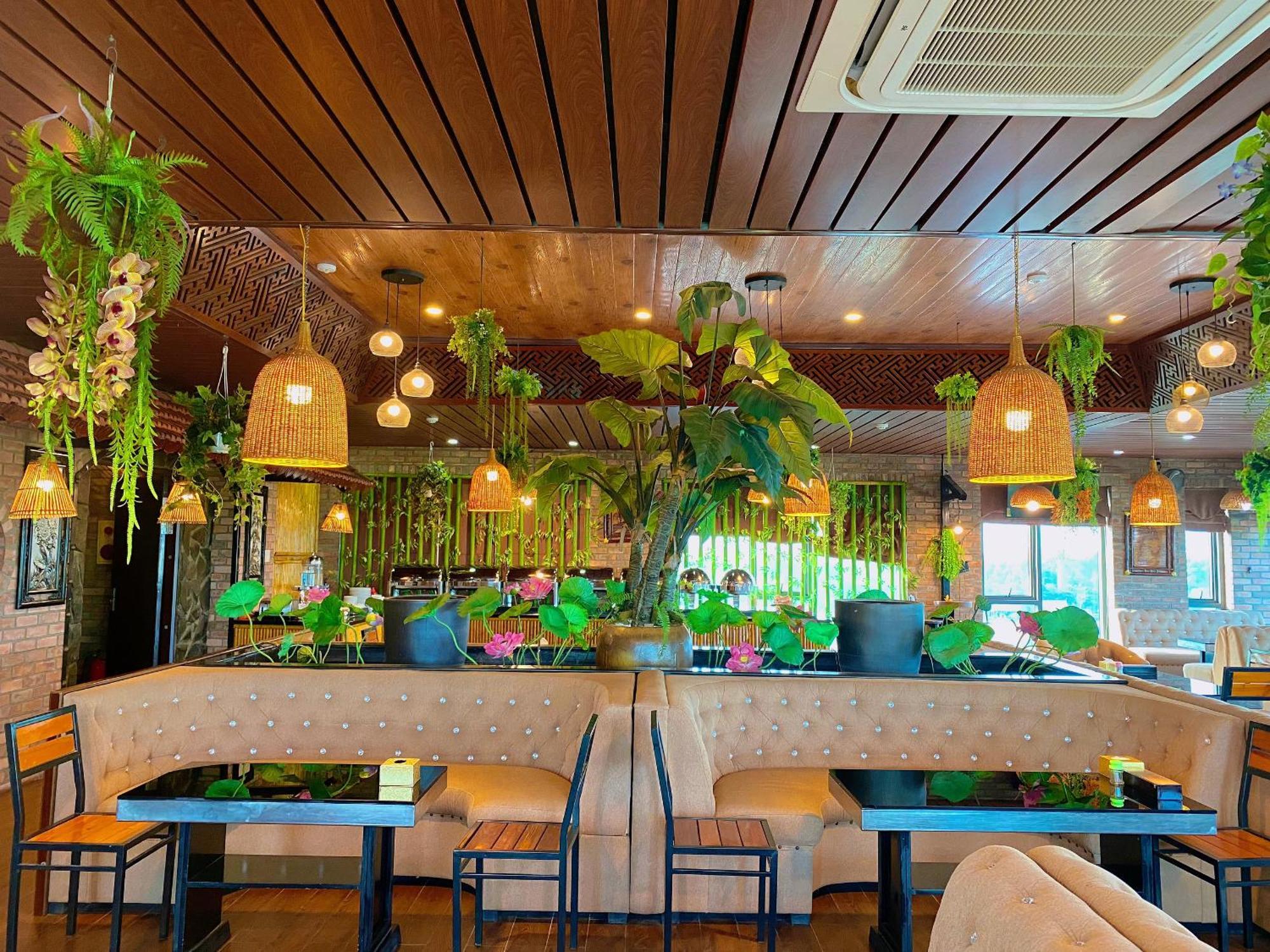 Kawasaki Noi Bai Airport Hotel מראה חיצוני תמונה