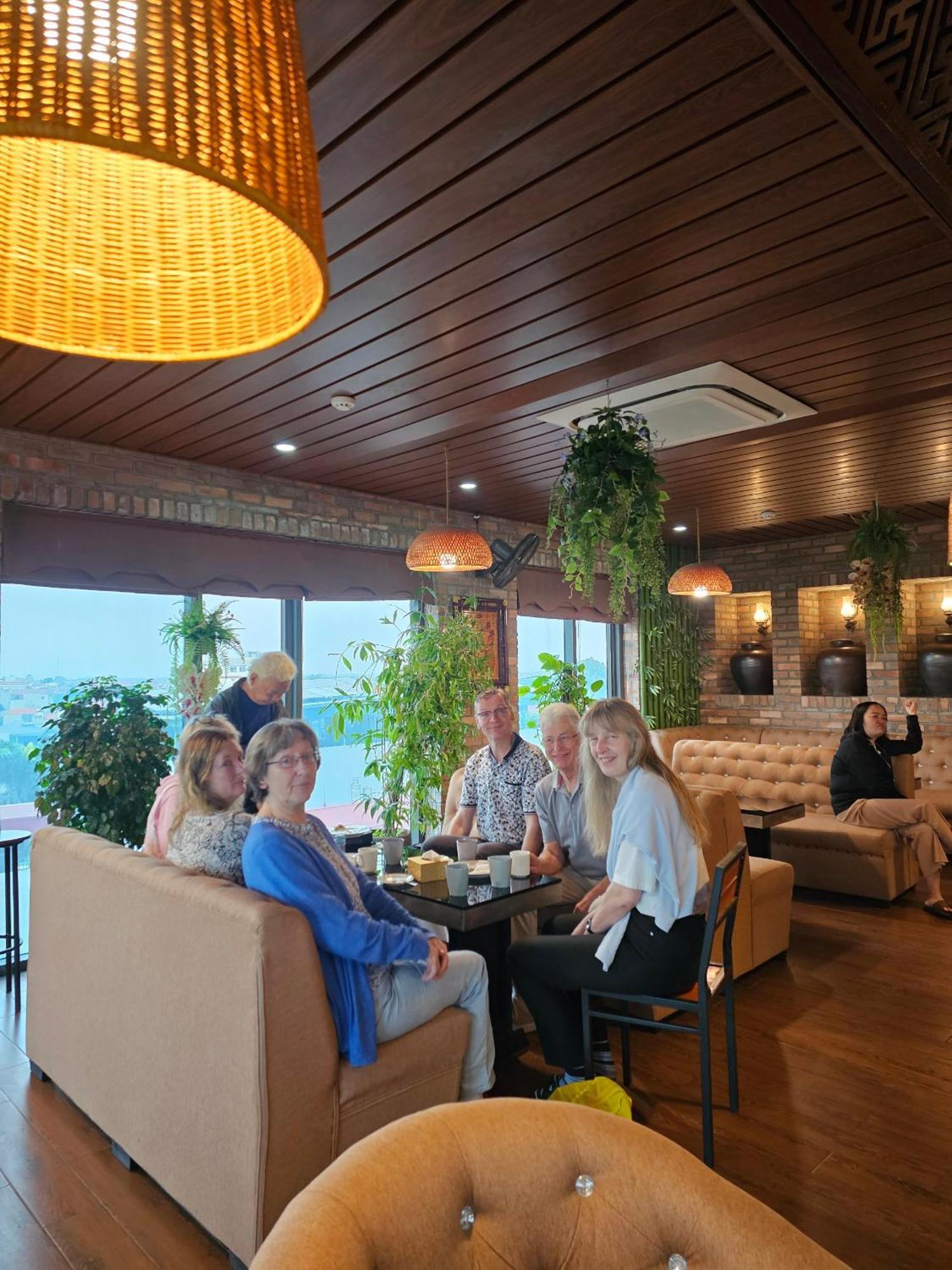 Kawasaki Noi Bai Airport Hotel מראה חיצוני תמונה