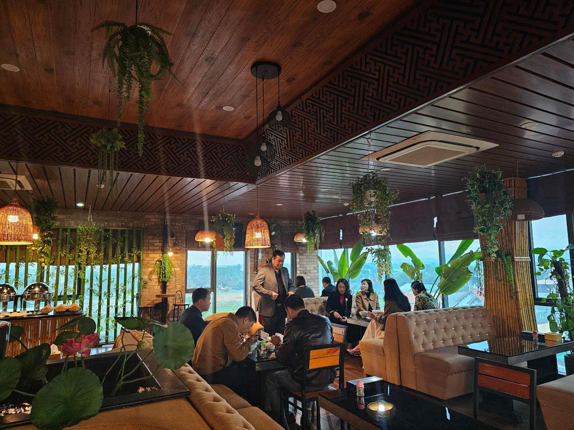 Kawasaki Noi Bai Airport Hotel מראה חיצוני תמונה