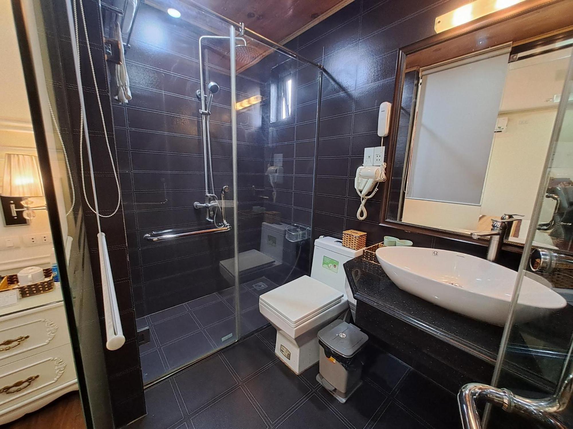 Kawasaki Noi Bai Airport Hotel מראה חיצוני תמונה