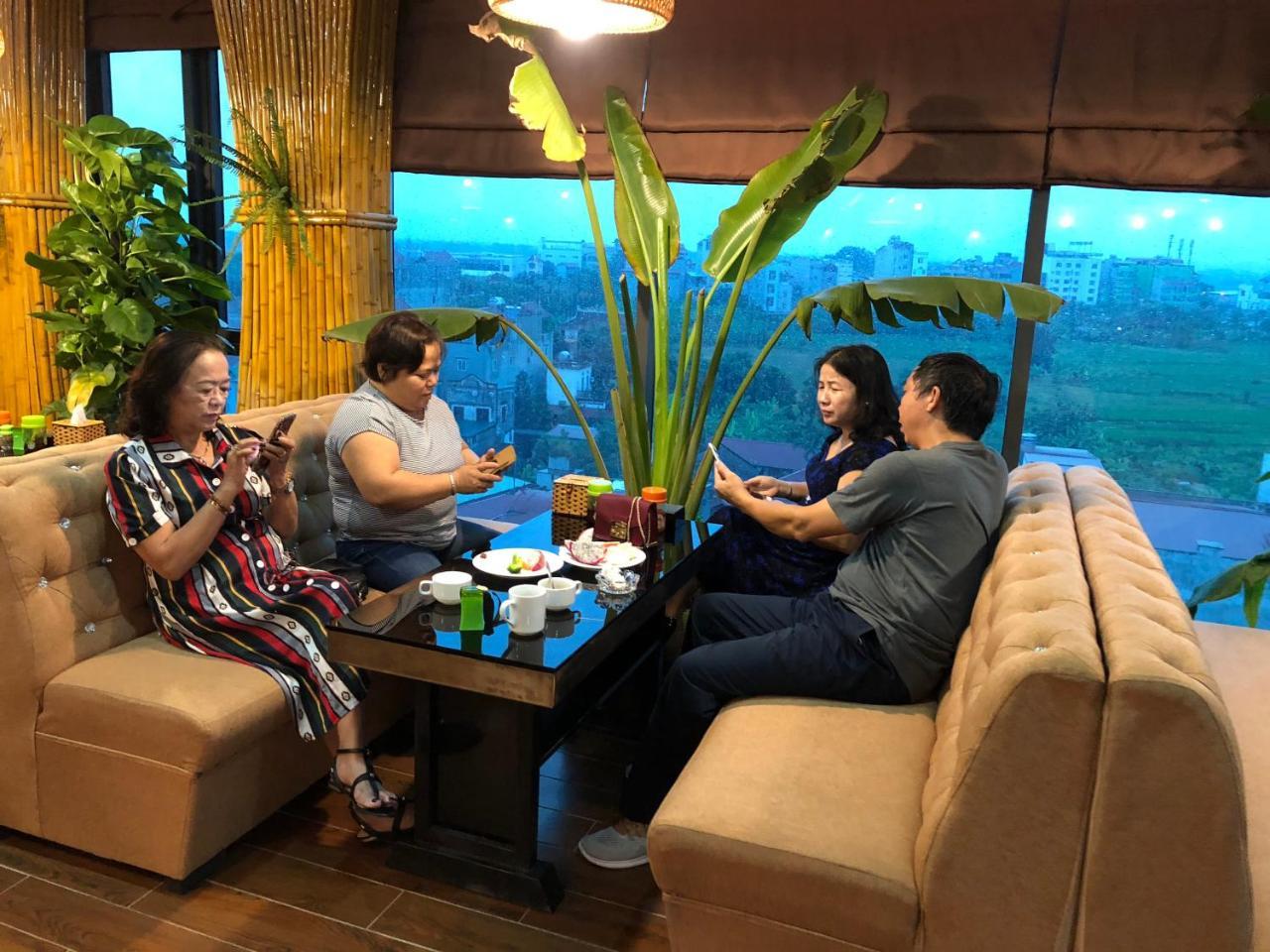 Kawasaki Noi Bai Airport Hotel מראה חיצוני תמונה